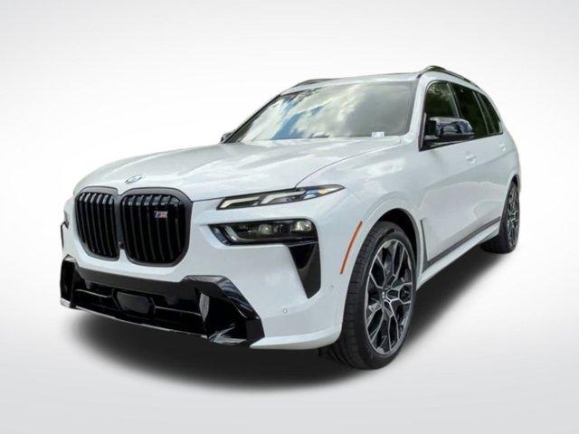 new 2025 BMW X7 car, priced at $116,520