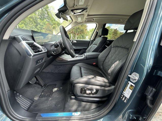 new 2026 BMW X7 car, priced at $89,940