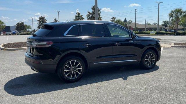 used 2022 Lincoln Nautilus car, priced at $27,500
