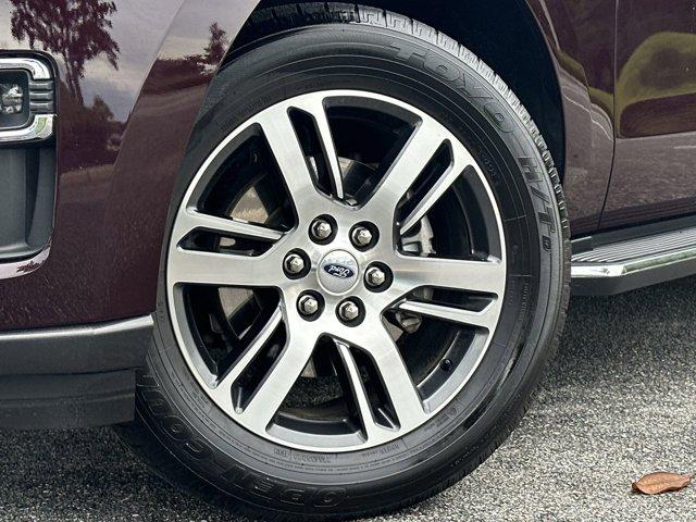 used 2023 Ford Expedition car, priced at $48,000