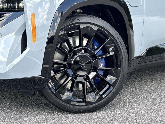 new 2026 BMW XM car