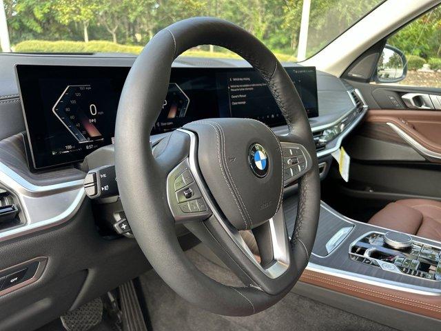 new 2026 BMW X7 car, priced at $93,615
