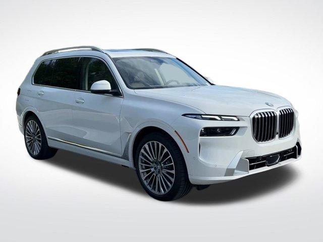 new 2026 BMW X7 car, priced at $93,615