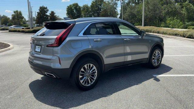 used 2025 Cadillac XT4 car, priced at $38,000