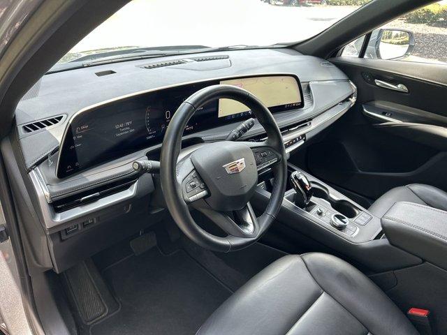 used 2025 Cadillac XT4 car, priced at $38,000