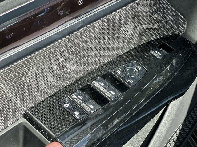 new 2025 BMW 760 car, priced at $133,820