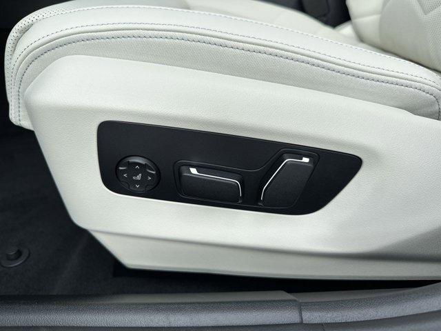 new 2026 BMW 550e car
