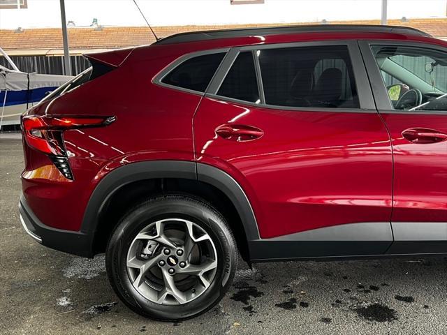 used 2024 Chevrolet Trax car, priced at $17,900