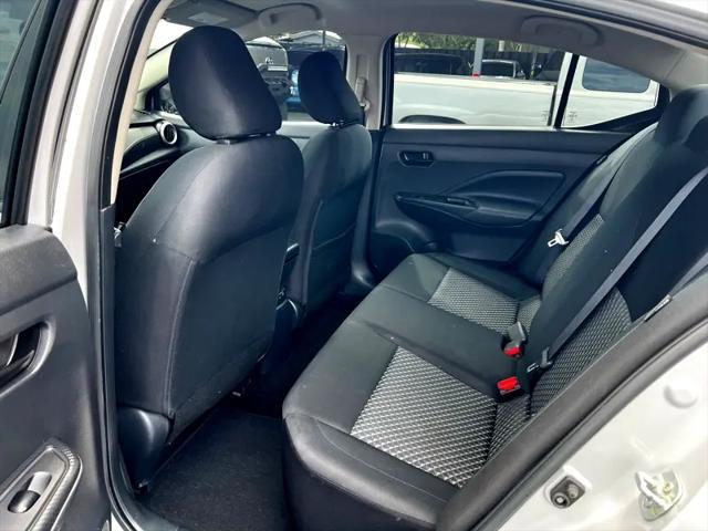 used 2020 Nissan Versa car