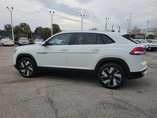 new 2025 Volkswagen Atlas Cross Sport car, priced at $39,856