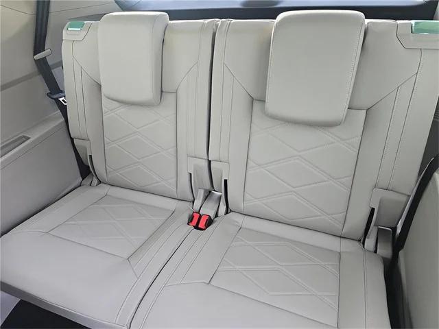 new 2026 Volkswagen Atlas car, priced at $46,555
