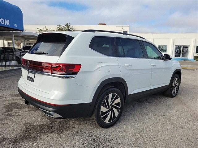 new 2025 Volkswagen Atlas car, priced at $40,333