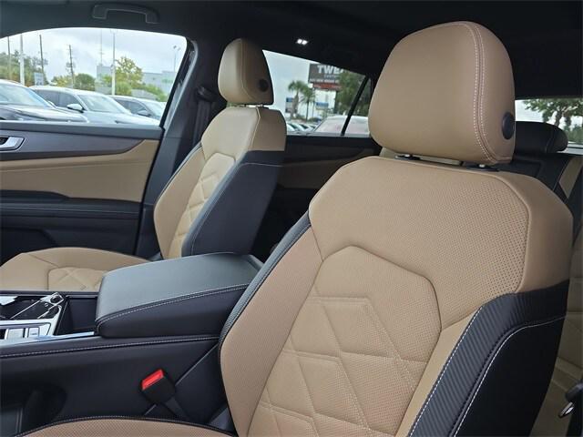 new 2026 Volkswagen Atlas Cross Sport car, priced at $45,286