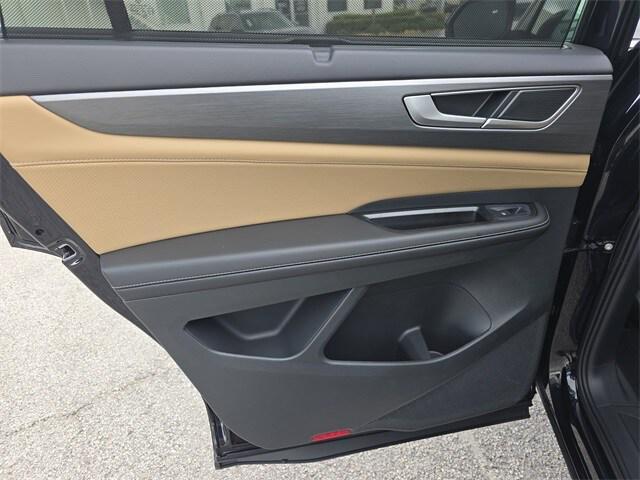 new 2026 Volkswagen Atlas Cross Sport car, priced at $45,286