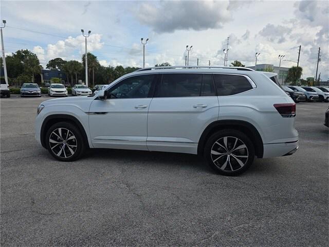 new 2026 Volkswagen Atlas car, priced at $55,560