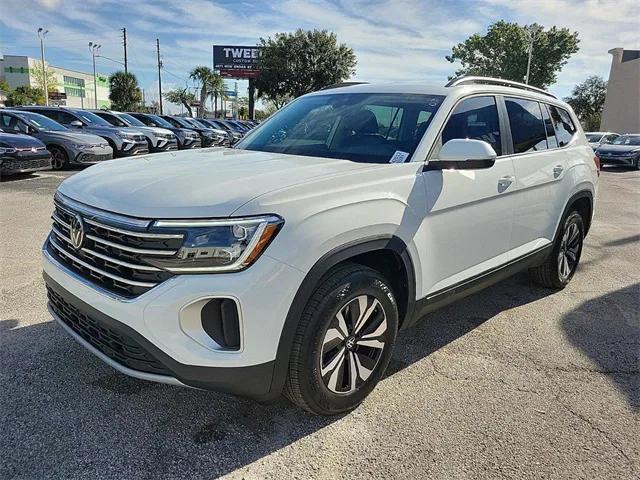 new 2024 Volkswagen Atlas car, priced at $34,666