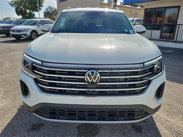 new 2024 Volkswagen Atlas car, priced at $34,666