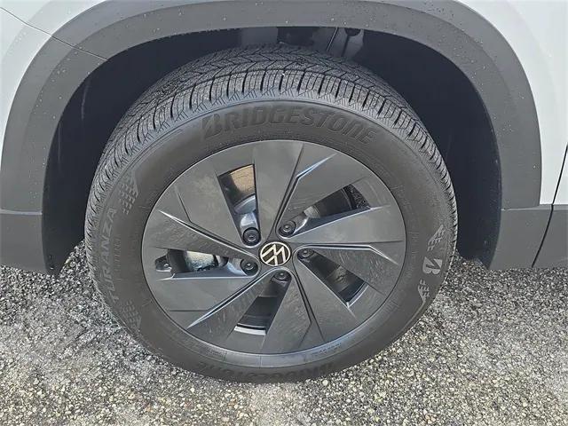 new 2025 Volkswagen Taos car, priced at $25,620