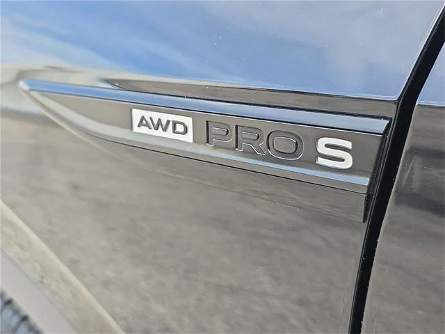 new 2025 Volkswagen ID.4 car, priced at $51,871