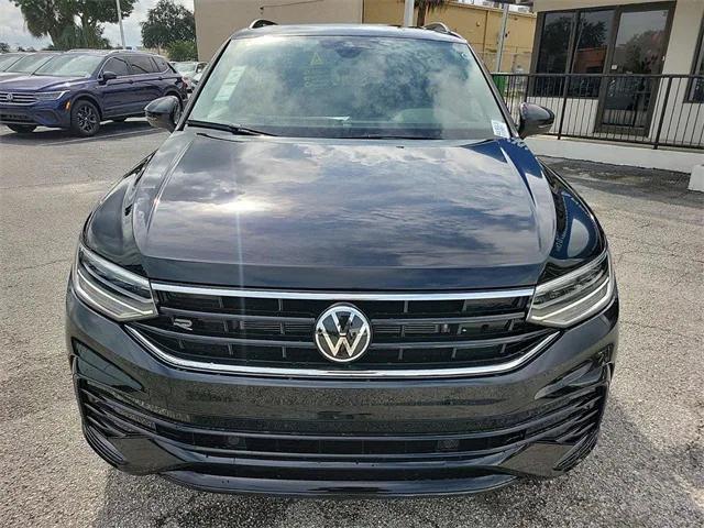 new 2024 Volkswagen Tiguan car, priced at $32,899