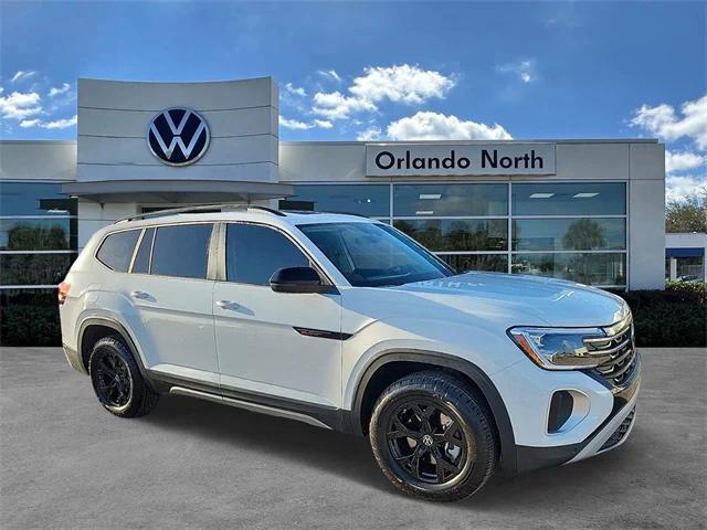 new 2025 Volkswagen Atlas car, priced at $45,138