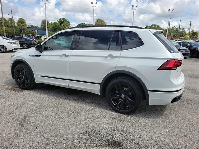 new 2024 Volkswagen Tiguan car, priced at $33,278