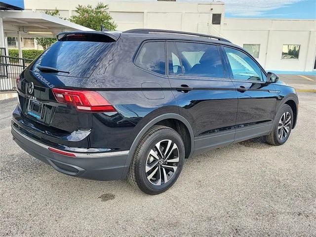 new 2024 Volkswagen Tiguan car, priced at $27,695