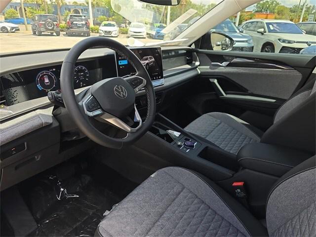 new 2025 Volkswagen Tiguan car, priced at $28,476