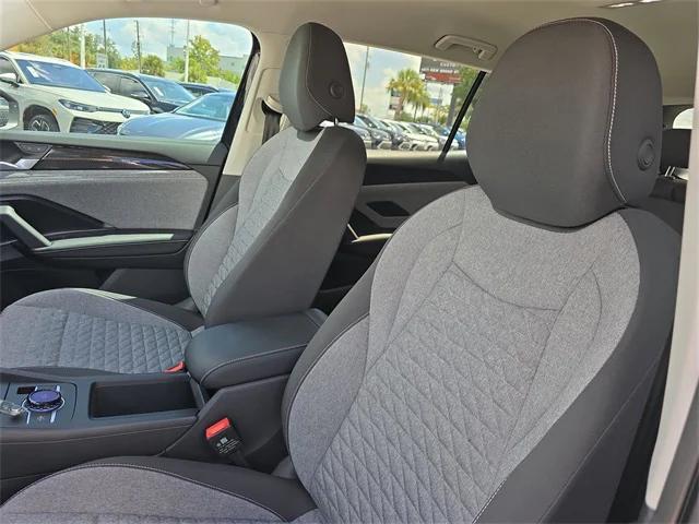 new 2025 Volkswagen Tiguan car, priced at $28,476