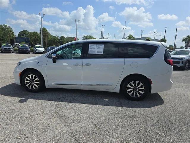 used 2023 Chrysler Pacifica Hybrid car, priced at $24,999
