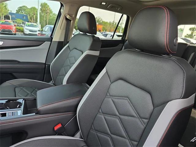 new 2025 Volkswagen Atlas car, priced at $43,040