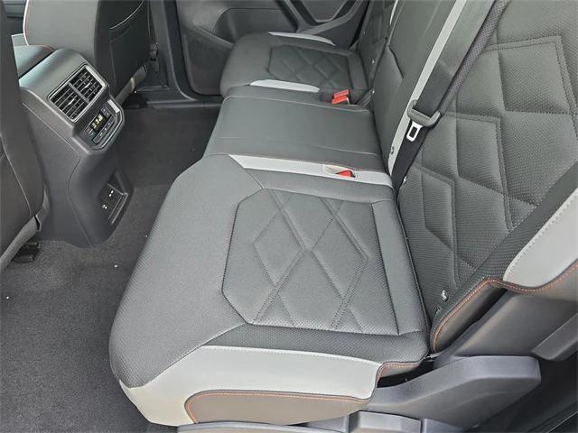 new 2025 Volkswagen Atlas car, priced at $43,040