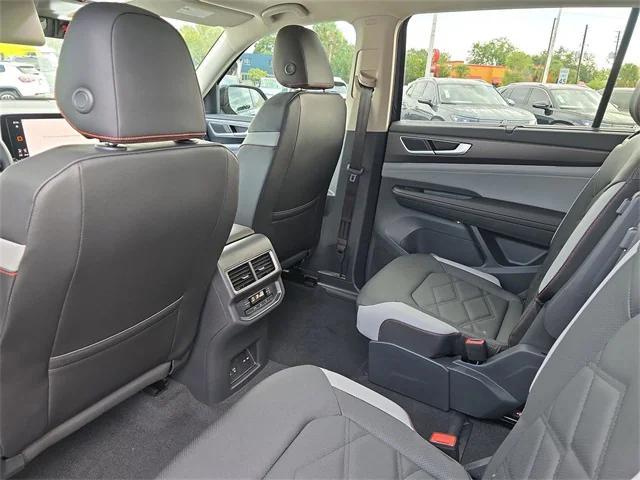 new 2025 Volkswagen Atlas car, priced at $43,638