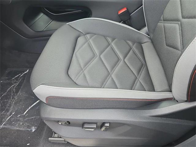 new 2025 Volkswagen Atlas car, priced at $43,638