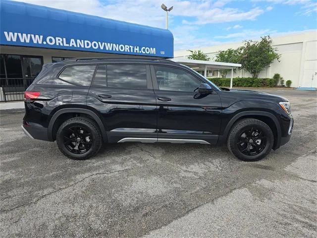 new 2025 Volkswagen Atlas car, priced at $43,638
