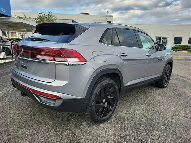 new 2025 Volkswagen Atlas Cross Sport car, priced at $41,400