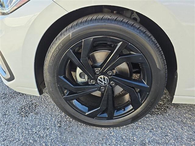 new 2025 Volkswagen Jetta car, priced at $27,199