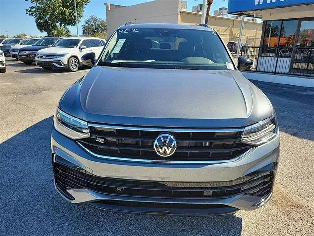 new 2024 Volkswagen Tiguan car, priced at $32,400