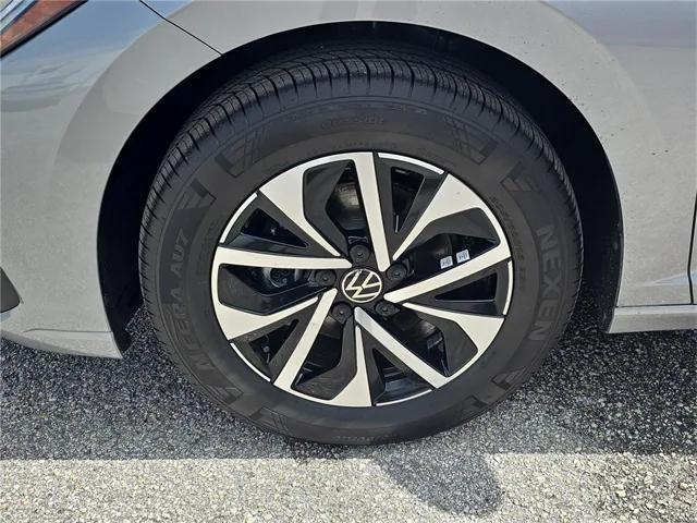 new 2025 Volkswagen Jetta car, priced at $21,750