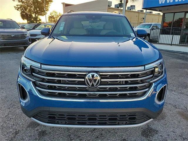 new 2025 Volkswagen Atlas car, priced at $42,475