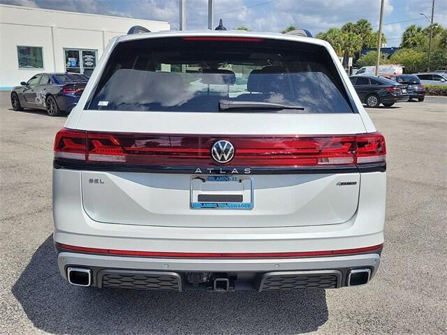 new 2024 Volkswagen Atlas car, priced at $47,338