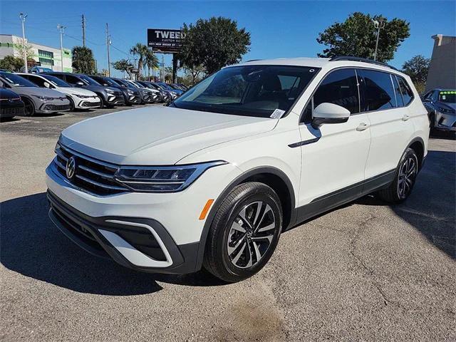 new 2024 Volkswagen Tiguan car, priced at $27,195