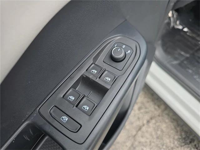 new 2025 Volkswagen Taos car, priced at $25,604