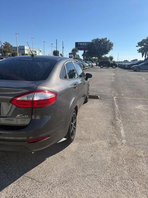 used 2017 Ford Fiesta car