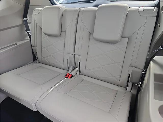 new 2026 Volkswagen Atlas car, priced at $46,946