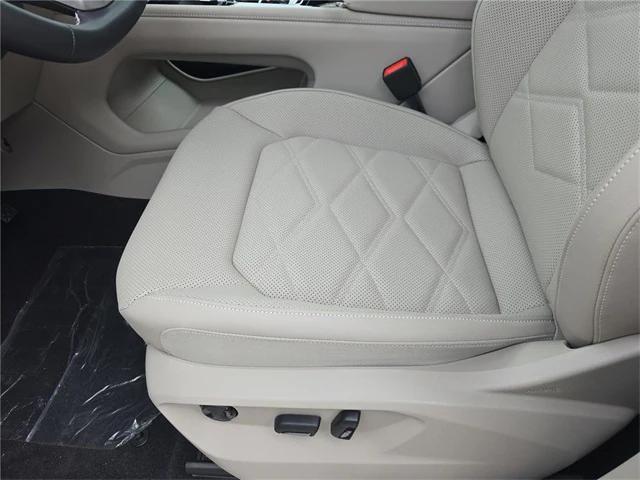 new 2026 Volkswagen Atlas car, priced at $46,946