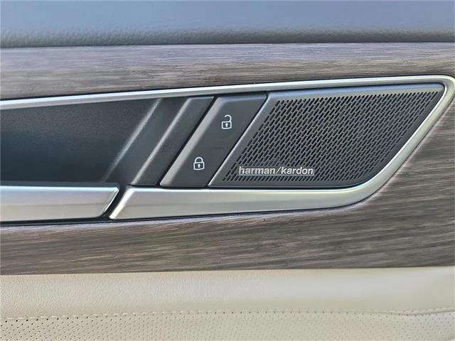 new 2026 Volkswagen Atlas car, priced at $55,560