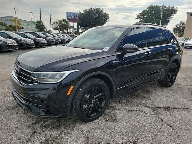 new 2024 Volkswagen Tiguan car, priced at $32,889