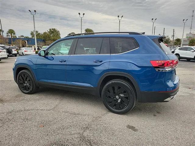 new 2025 Volkswagen Atlas car, priced at $42,475