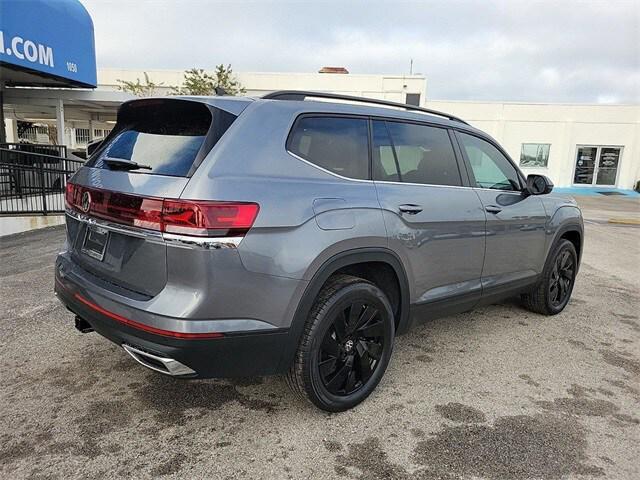 new 2025 Volkswagen Atlas car, priced at $42,475